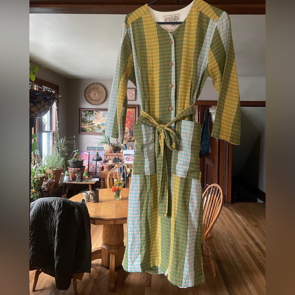 Ace and jig Ari dress in Mariana